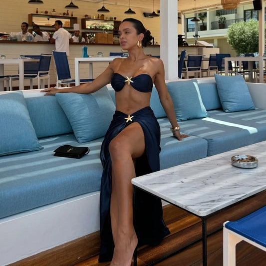 Bikini con Estampado de Estrellas y Pareo